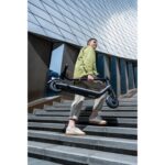 Ninebot by Segway Kickscooter E2 Plus II Patinete Eléctrico 10'' – Image 3